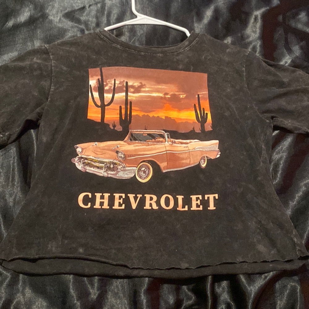 cropped t shirt